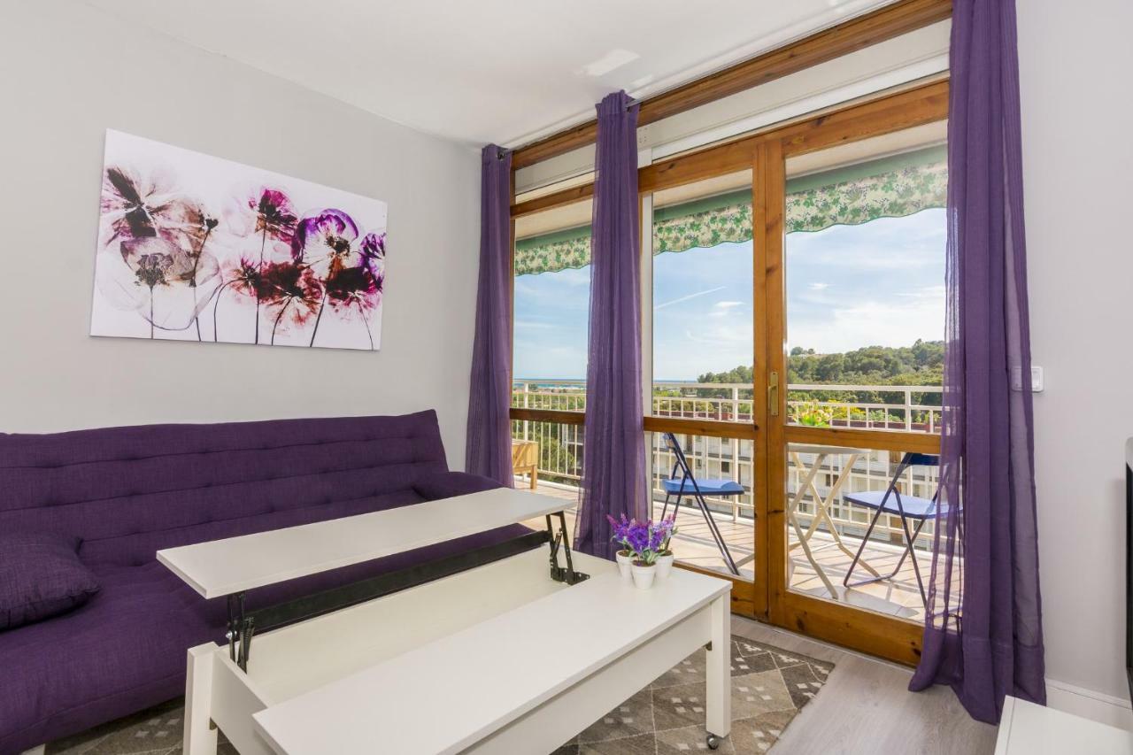Apartment Homeholidaysrentals Regard *