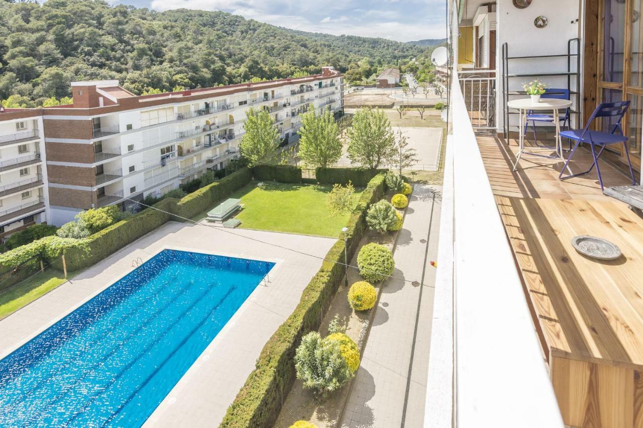 Homeholidaysrentals Regard Santa Susanna